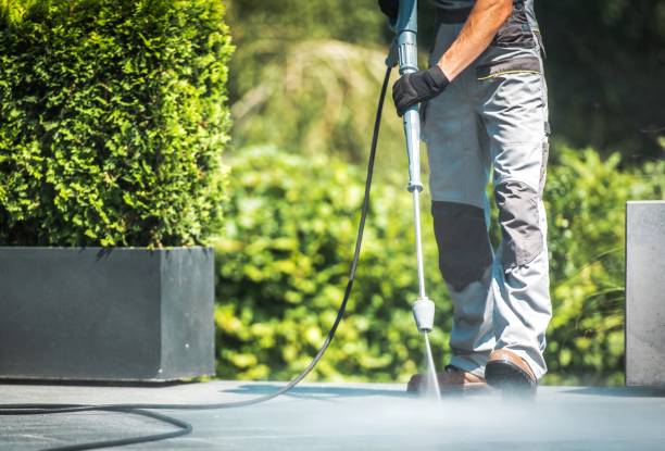 Best Pool Deck Cleaning  in West Freehold, NJ
